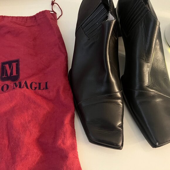 Brown Bruno Magli booties - Size 37.5 - Picture 9 of 9